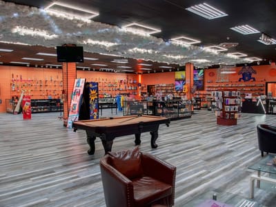 Pharaoh Smoke Vape CBD & Phone repair