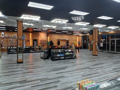 Pharaoh Smoke Vape CBD & Phone repair