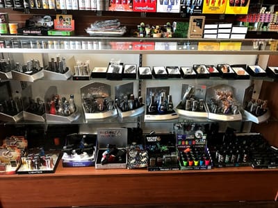 R & M Smoke Vape Cigar Shop