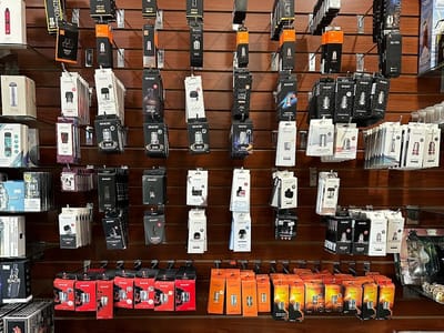 R & M Smoke Vape Cigar Shop