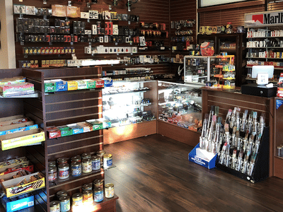 R & M Smoke Vape Cigar Shop