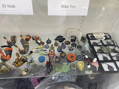 Raspberry Roach Smoke Shop