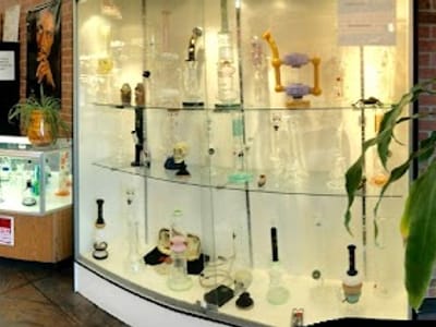 Raw Smoke & Vape Shop