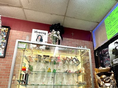 Raw Smoke & Vape Shop