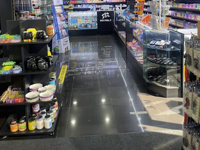 ROCK N ROLL IT SMOKE VAPE HEMP -Winter Park