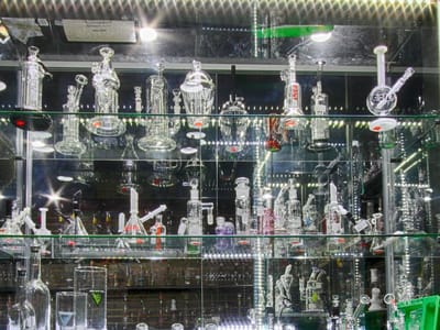 ROCK N ROLL IT SMOKE VAPE HEMP -Winter Park