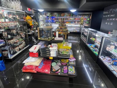 ROCK N ROLL IT SMOKE VAPE HEMP -Winter Park