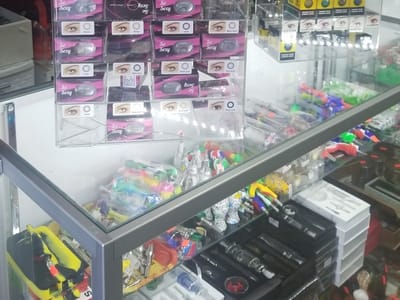 Royal Smoke and Vape