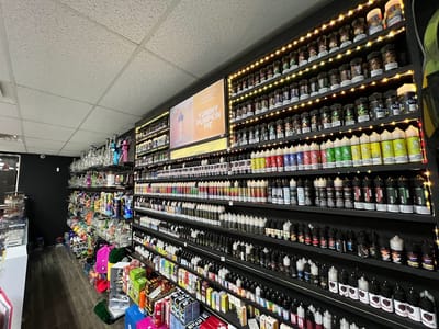 Royal Smoke Shop - Massillon
