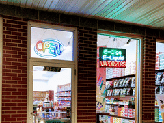 RT 76 Tobacco & Vape