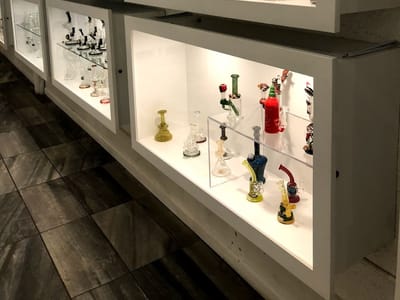 Ruckus Gallery - Smoke & Vape