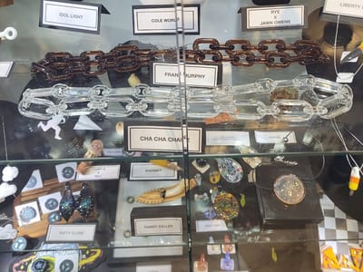 Ruckus Gallery - Smoke & Vape