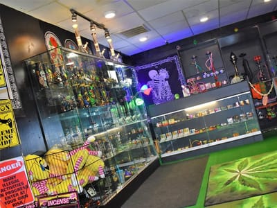 Sam's Shop Delta 9 THCa Dispensary & Vape + Herbal Smoke Cigars CBD KRATOM