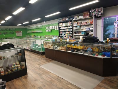 Sandy Smoke and Vape Shop