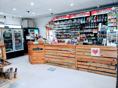 Sasquatch Smoke Shop & Vape Supply- Columbia Gorge