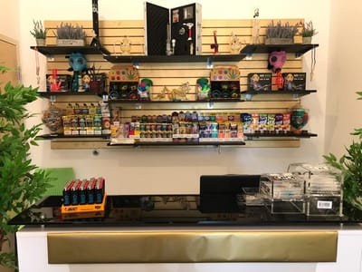 Smokane Glass & Accessories