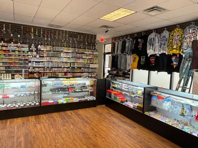 Smoke & Tech of Rocky Mount “Cell Phone Service & Repair” Vape Tobacco