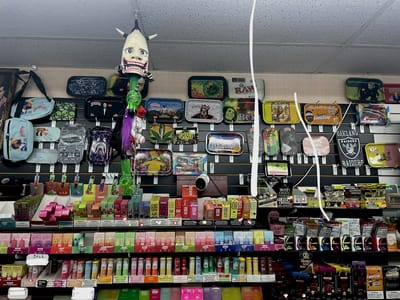 Smoke And Vape Shop 4420