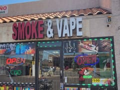 Smoke & Vape