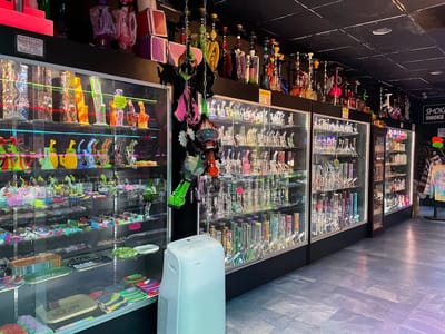 Smoke Life Smoke & Vape shop