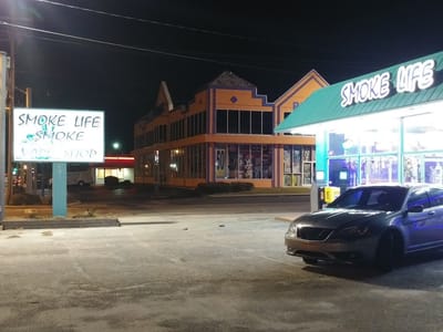 Smoke Life Smoke and Vape