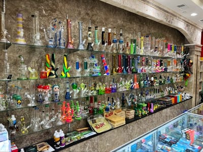 Smoke’N Hot tobacco & vape