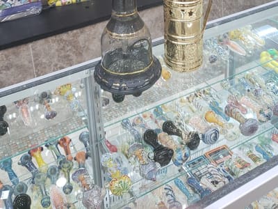 Smoke’N Hot tobacco & vape