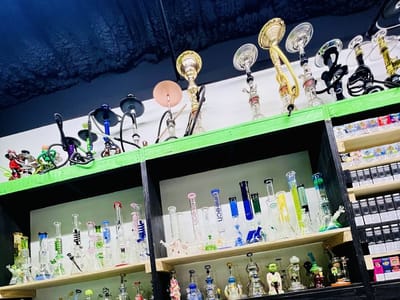 Smoke Stop (Smoke Shop)