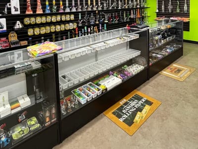 Smokers Land (Smoke & Vape Shop)