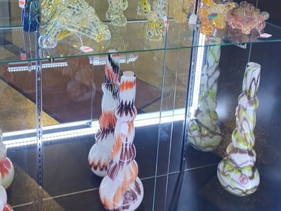 Smokes 4 less On 13Th