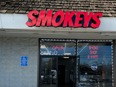 Smokey's Smoke Shop