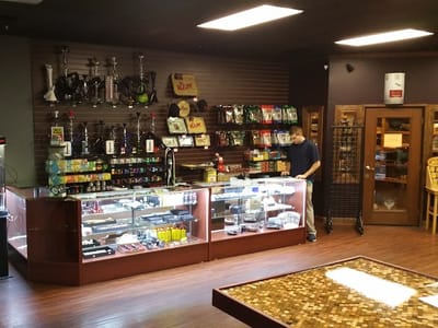 Stratus Smoke & Vape