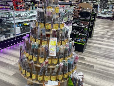 Super Tobacco & Vape