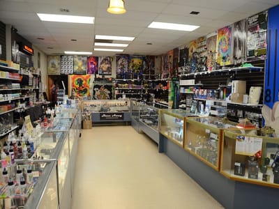 The HaZy HideAway Vape and Hookah