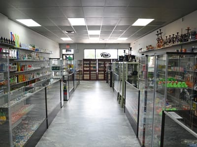 TJ's Smoke and Vape Boutique