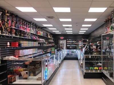 Tobacco King and Vape