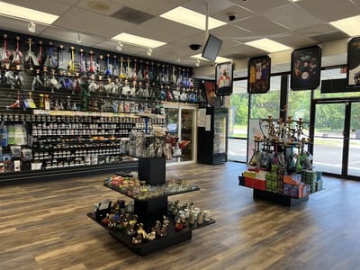 Tobacco King and Vape