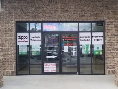 Tobacco Palace of Richmond Hill