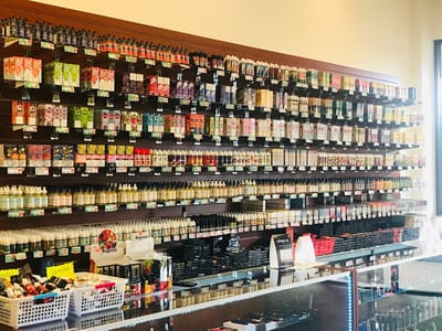 Vape Lot Smoke Shop, CIGAR, TOBACCO, VAPE JUICE, HYDE, AIR BAR, MR FOG , ELF BAR & HOOKAH