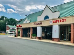 Vape Lot Smoke Shop, CIGAR, TOBACCO, VAPE JUICE, HYDE, AIR BAR, MR FOG , ELF BAR & HOOKAH