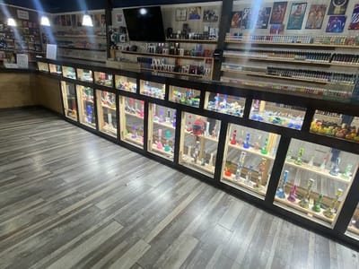 VaporViper Vapes Smokes & Wellness