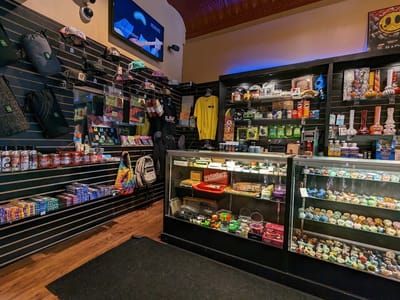 Village Vape or Smoke (VVS)