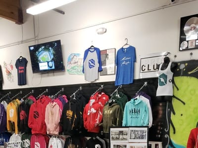 Wayout Shoppe Smoke Shop