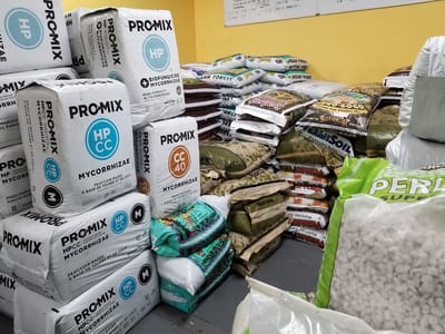 Western Mass Hydroponics + CBD + SMOKESHOP + KRATOM