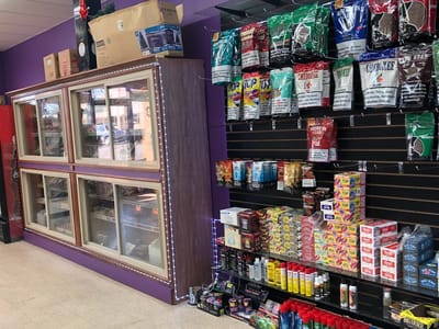 Williamsburg tobacco and Vape