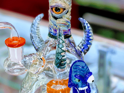 Wonderland Smoke Shop