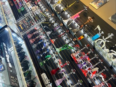 Wonderland Smoke Shop