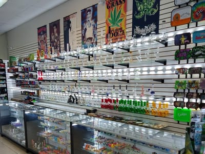 Wonderland Smoke Shop