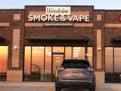 Woodvine Smoke & Vape