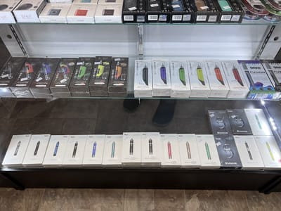 X Land Smoke/Vape shop